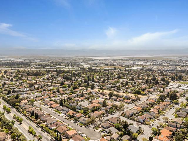 129 Doe Court, Fremont CA: https://media.crmls.org/mediaz/c27a2115-fbb4-4683-b1f1-340245482864.jpg