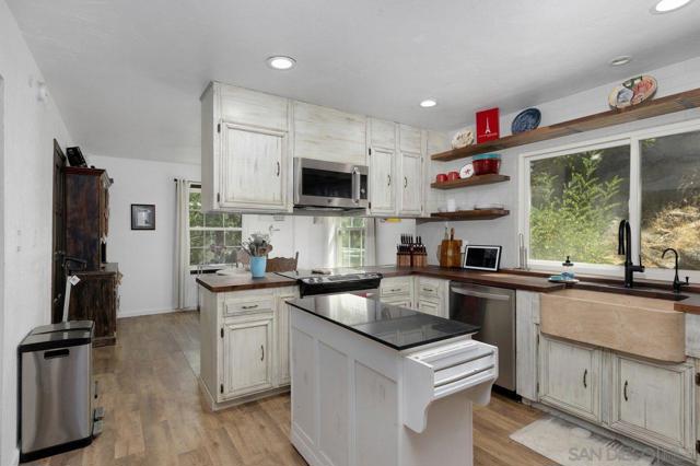 8141 Pine Blvd, Pine Valley CA: https://media.crmls.org/mediaz/c27ab10a-b9e5-4a5c-8b00-40ca929fc4ba.jpg