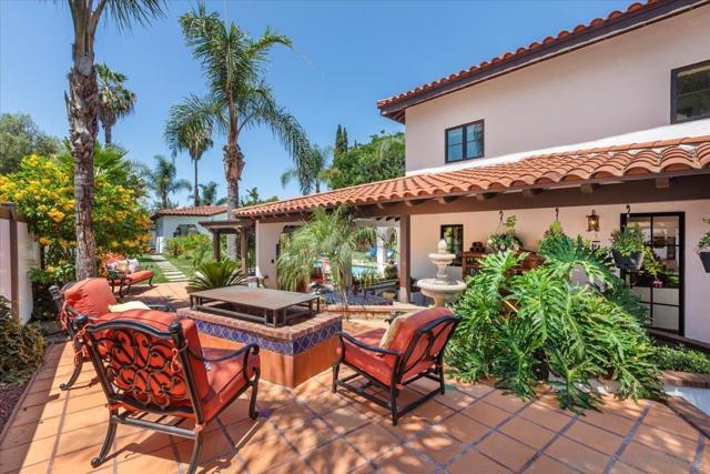 2103 Sunnyside Ave, El Cajon CA: https://media.crmls.org/mediaz/c27d1189-5678-4586-9db4-db3f0da065d4.jpg