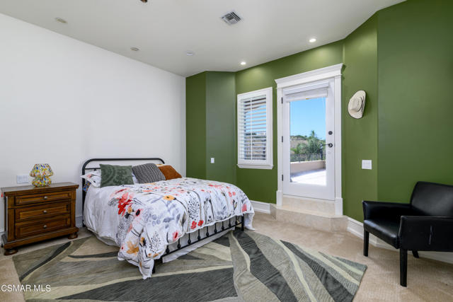 Image 33 of 60 For 13059 Ripple Creek Lane