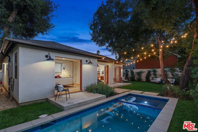 Image 24 of 29 For 4525 Greenbush Avenue