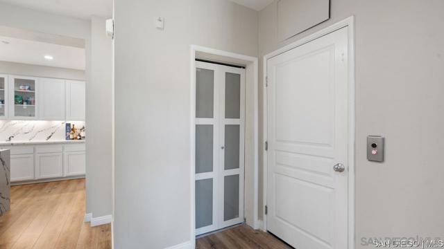 Image 6 of 31 For 8301 Rio San Diego Dr  7