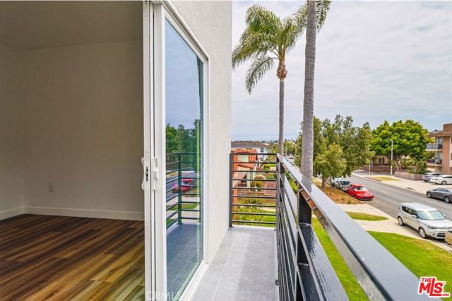 710 S Alma Street, San Pedro CA: https://media.crmls.org/mediaz/c27e9567-ad7e-42e1-af70-7845e2792852.jpg