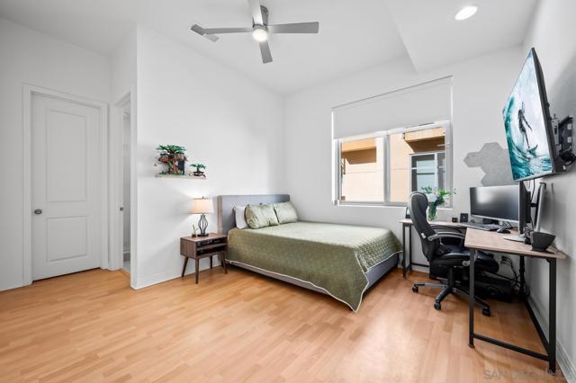 465 S Cleveland St, Oceanside CA: https://media.crmls.org/mediaz/c27e95c5-f387-42d1-9680-23bd92edffe8.jpg