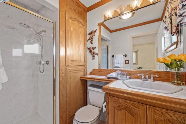 5645 Lemke Pl, Fremont CA: https://media.crmls.org/mediaz/c2801aea-a6dd-43e0-a8a2-9ee8b7a228bc.jpg