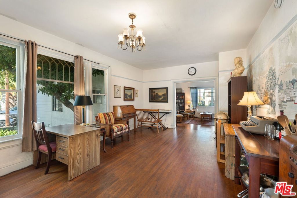 MLS #25589291 image #11