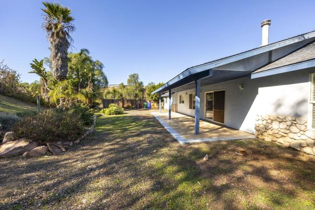 Detail Gallery Image 41 of 52 For 1420 Wilshire Rd, Fallbrook,  CA 92028 - 3 Beds | 2/1 Baths