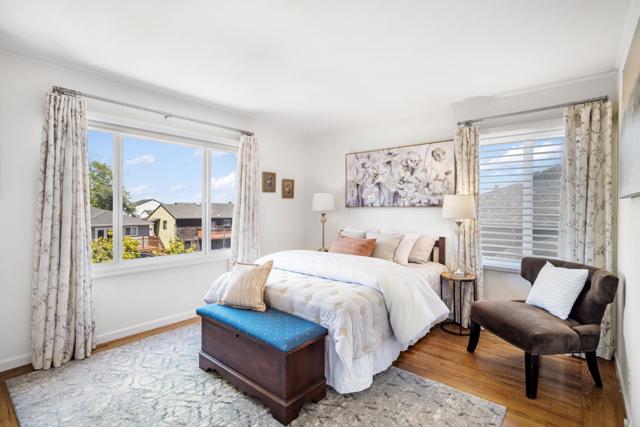 50 La Prenda, Millbrae CA: https://media.crmls.org/mediaz/c281591e-a722-4bd2-bfbc-fd3026fc2dc6.jpg