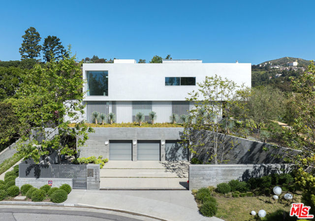 Drew Fenton | 12251 Castlegate Drive Los Angeles CA | MLS: 7060159