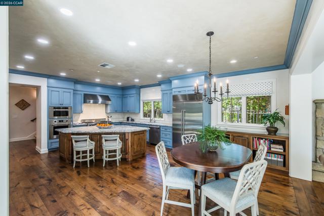 Image 19 of 61 For 53 Hidden Oaks Dr