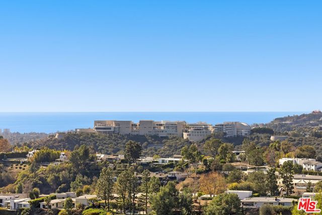 Drew Fenton | 1041 Somera Road Los Angeles CA | MLS: 7410994 Drew Fenton | 1041 Somera Road Los Angeles CA | MLS: 7410994