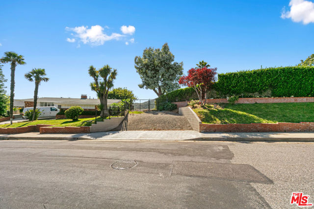 Drew Fenton | 0 Scenic Place Pacific Palisades CA | MLS: 6746560