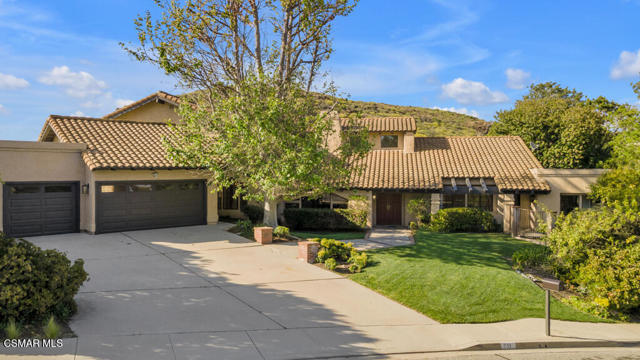 751 Wildwood Avenue, Thousand Oaks CA: https://media.crmls.org/mediaz/c284041a-c75a-47a6-9cc5-ba642fe7ae96.jpg