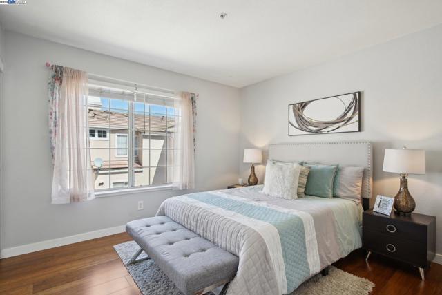 385 Montecito Way, Milpitas CA: https://media.crmls.org/mediaz/c28440eb-71f6-4392-a345-1ec61dd7011a.jpg