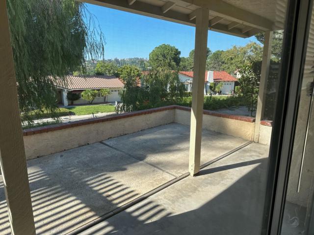 image15