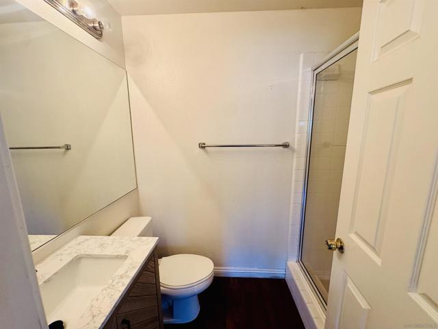 2054 Vintage Pl., Escondido CA: https://media.crmls.org/mediaz/c285d1bf-9c31-43aa-be33-9f081a0de4f4.jpg