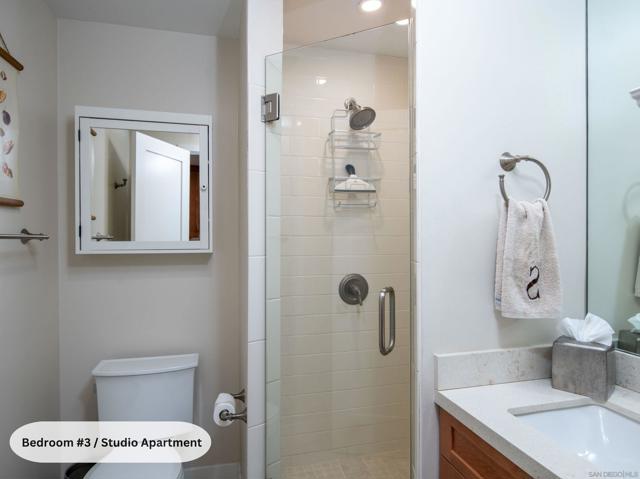 249 Playa Del Norte, La Jolla CA: https://media.crmls.org/mediaz/c286a0f4-df17-4db8-a1f0-a7c768b2a35f.jpg