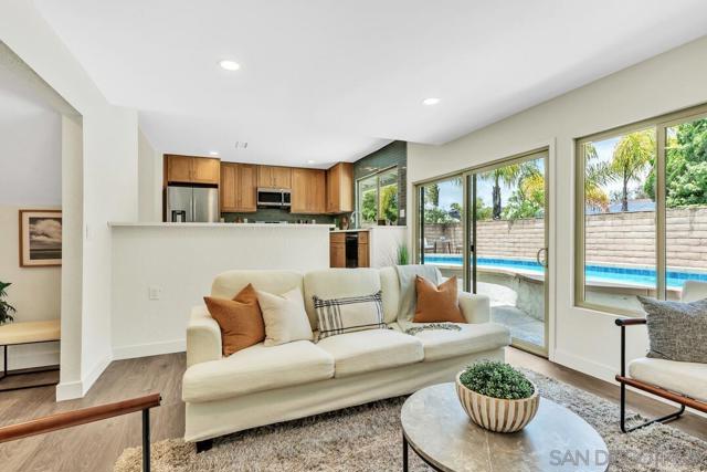 12452 Via Cabezon, San Diego CA: https://media.crmls.org/mediaz/c287ad10-bf90-4023-947f-38bdca3765c1.jpg