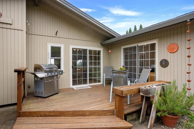 7547 Arden Way, Aptos CA: https://media.crmls.org/mediaz/c28b3993-114f-48a9-948d-036ec48a5eb1.jpg