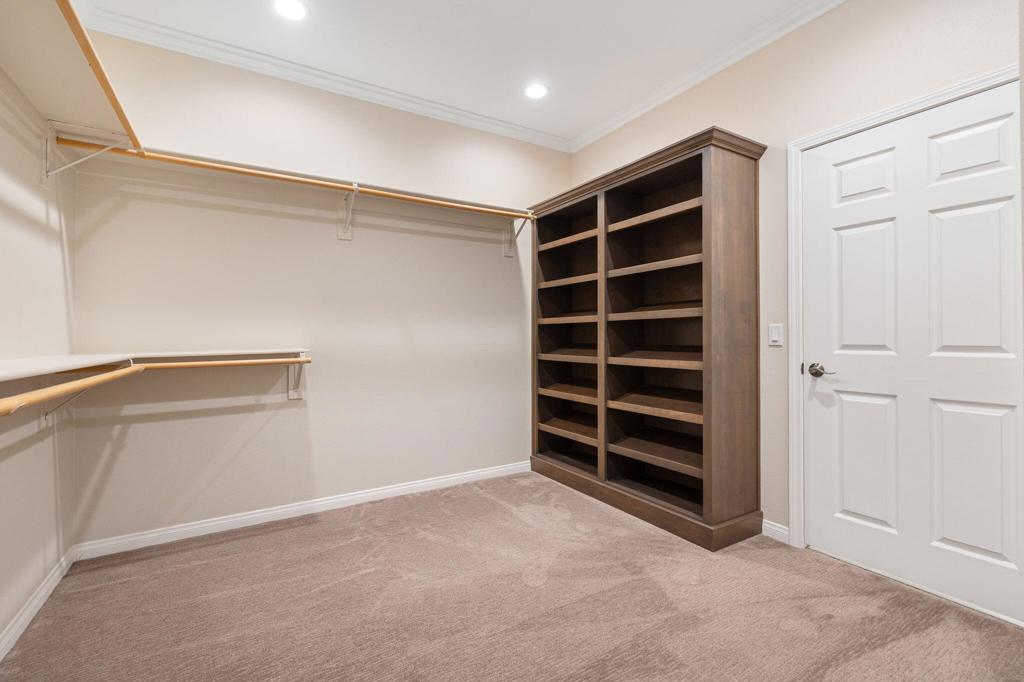 MLS #219135588DA image #24