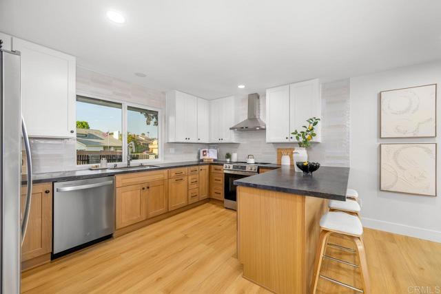 Detail Gallery Image 16 of 39 For 10437 Hermanos Rd, San Diego,  CA 92124 - 3 Beds | 2 Baths