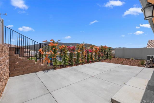 Detail Gallery Image 27 of 38 For 1366 Topanga Dr, San Marcos,  CA 92069 - 3 Beds | 2 Baths