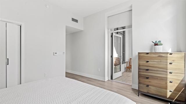 325 7Th Ave, San Diego CA: https://media.crmls.org/mediaz/c28fb1bb-b4bc-4f74-9f82-293e568aa04e.jpg