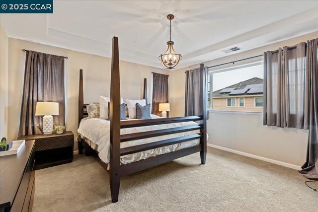 369 Parkfield Way, Oakley CA: https://media.crmls.org/mediaz/c290a072-1c71-4493-8ea9-735c280abf6c.jpg