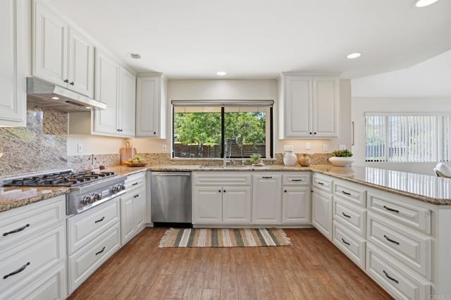 Image 11 of 33 For 24586 Rutherford Road