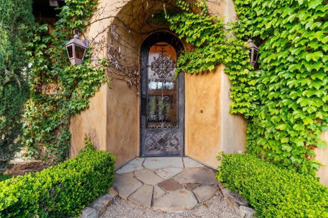12220 Heritage Way, Gilroy CA: https://media.crmls.org/mediaz/c291250f-4d7c-4db6-ba2e-3c5a36774622.jpg