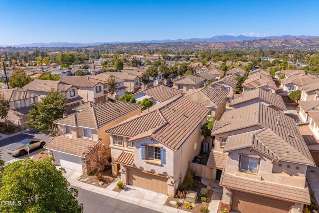 1529 La Verada Court, Camarillo CA: https://media.crmls.org/mediaz/c2916633-81c0-400a-8043-1bbb157b7792.jpg