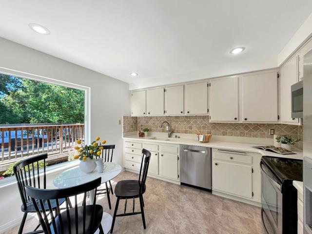 Image 10 of 45 For 1312 Vintner Way