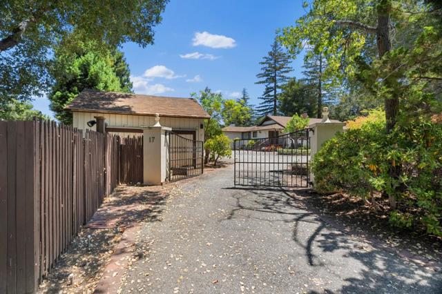 17 Oak Street, Los Altos CA: https://media.crmls.org/mediaz/c295525e-bc24-4a5f-8597-bb2e9c26f8eb.jpg