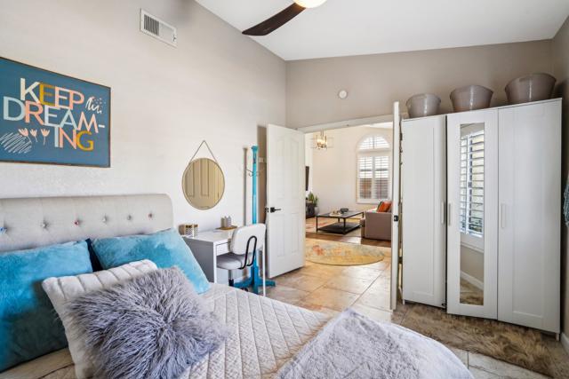42639 Devonshire Street, Palm Desert CA: https://media.crmls.org/mediaz/c2958851-d1cb-4483-af5b-41d401b58d7c.jpg