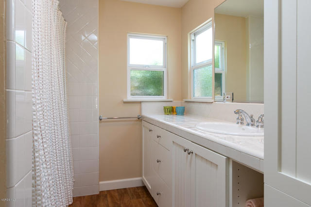 2167 Palomar Avenue, Ventura CA: https://media.crmls.org/mediaz/c2967d02-3b67-4051-ad45-84929c580d29.jpg