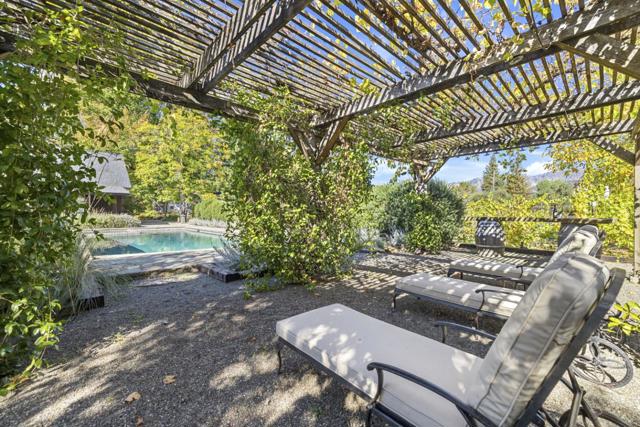 2551 Grant Street, Calistoga CA: https://media.crmls.org/mediaz/c297879e-e176-4e9c-93f4-7e424cf46731.jpg