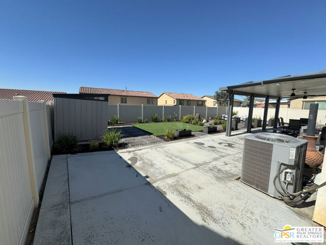 5688 California Circle, Banning CA: https://media.crmls.org/mediaz/c2984b41-ce05-43de-a0f2-a653909df3f0.jpg