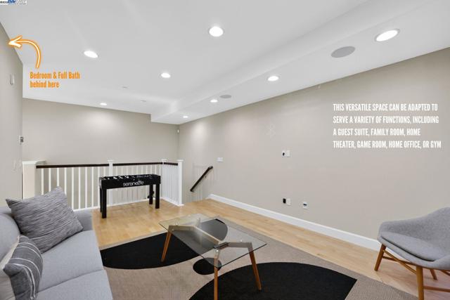 3231 Central Pkwy, Dublin CA: https://media.crmls.org/mediaz/c2986f7f-73b3-4d56-9802-9512ff672f61.jpg