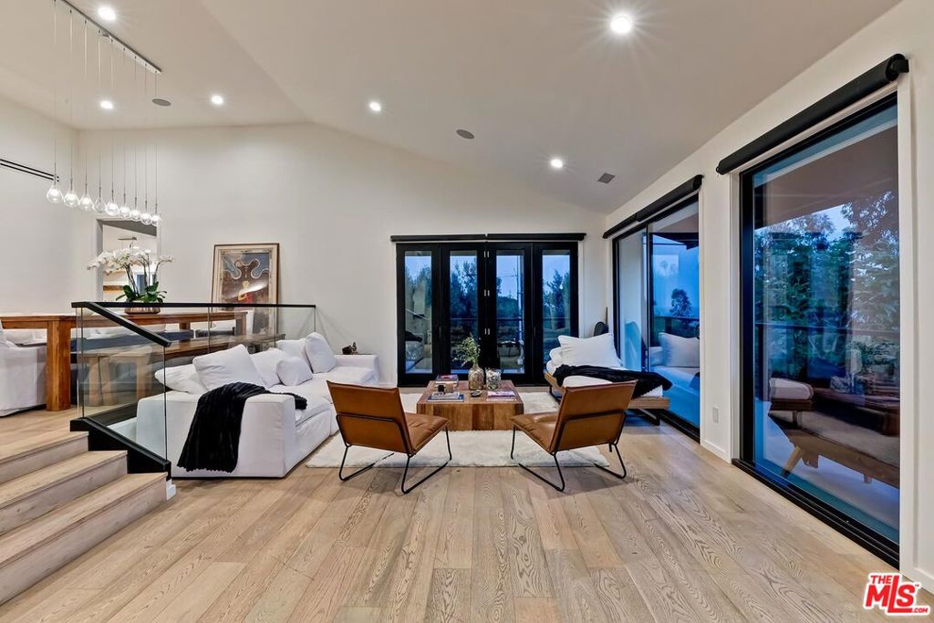 MLS #26985233 image #34