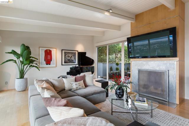 2 Gravatt Drive, Berkeley CA: https://media.crmls.org/mediaz/c299611c-d111-48fe-a843-3654317aaa8b.jpg