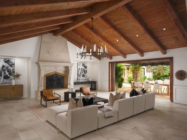 17550 Via De Fortuna, Rancho Santa Fe CA: https://media.crmls.org/mediaz/c29a38c5-c11d-4215-8c61-1234e40555fa.jpg