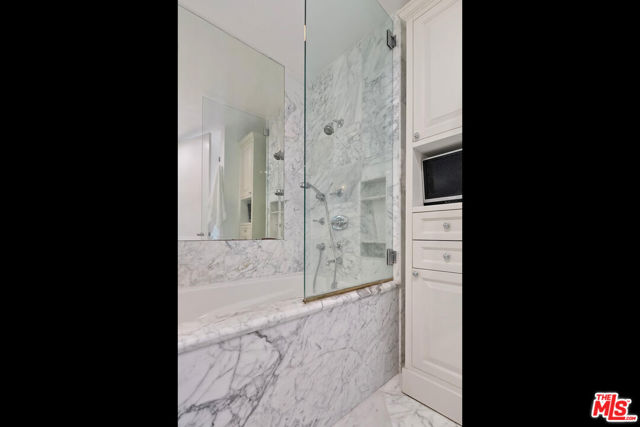 2102 Century Park Lane, Los Angeles CA: https://media.crmls.org/mediaz/c29b146c-63f0-457e-8a92-c6a246d9c444.jpg
