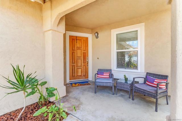 10832 Avenida De Los Lobos, San Diego CA: https://media.crmls.org/mediaz/c29c70d5-29bc-4902-b79f-e6776016850f.jpg
