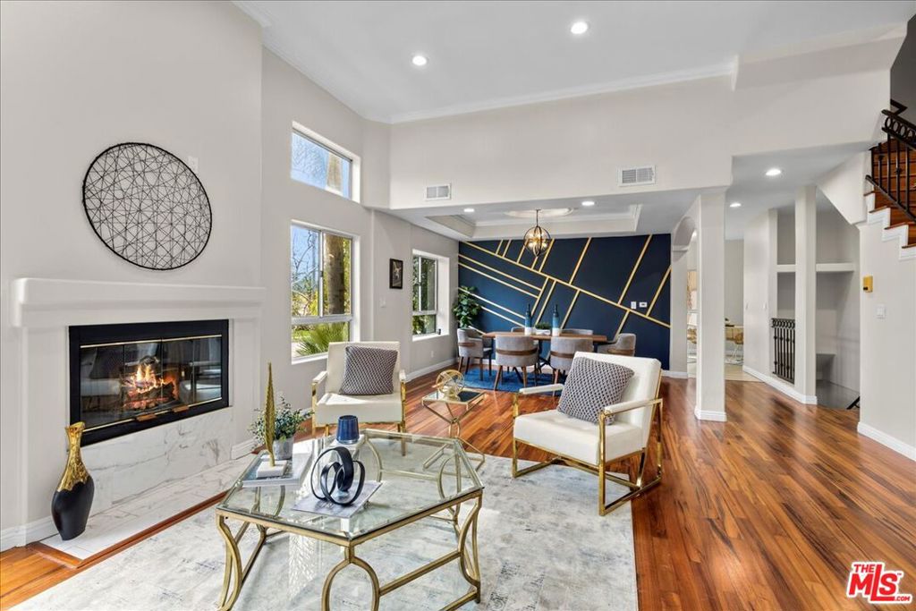 5635 Woodman Avenue H, Valley Glen, CA 91401