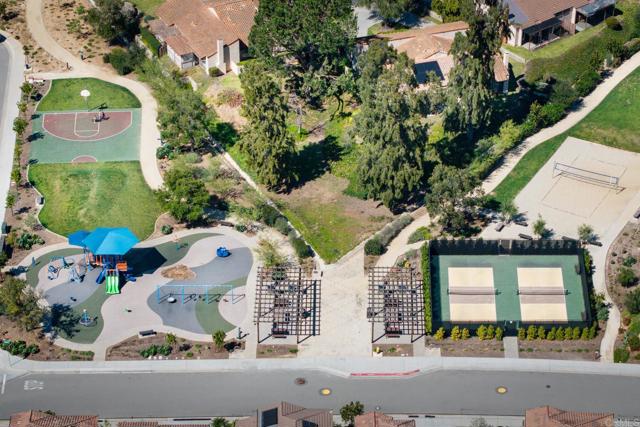 Detail Gallery Image 21 of 27 For 1749 Sawgrass, Escondido,  CA 92026 - 4 Beds | 2 Baths