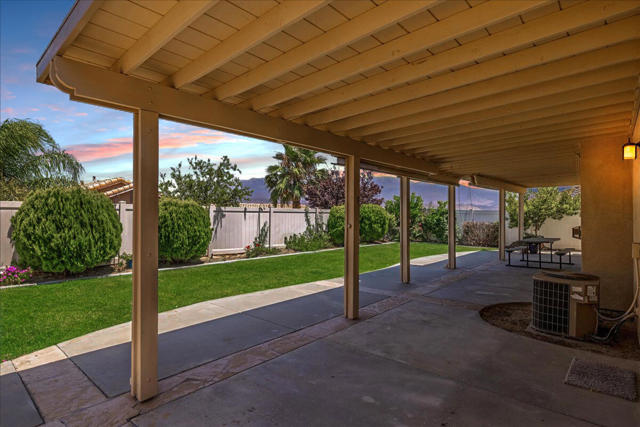 2165 Birdie Drive, Banning CA: https://media.crmls.org/mediaz/c29d52c8-82b4-4cd2-b805-0b68fd1d9234.jpg