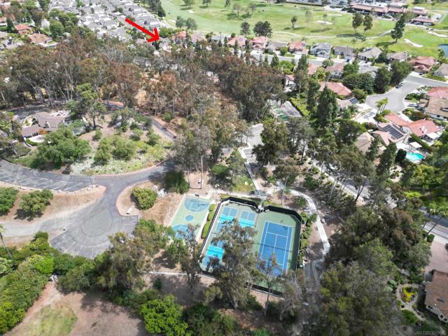 1103 Countrywood Ln, Vista CA: https://media.crmls.org/mediaz/c29db469-3fa4-46ac-9d0e-a316708657d9.jpg