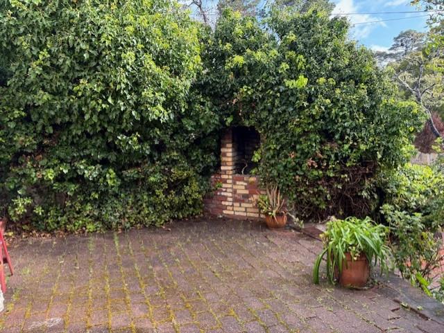 0 8th Avenue, Carmel CA: https://media.crmls.org/mediaz/c29e3263-e59e-4277-bea0-5662e22f9bf5.jpg