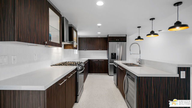 Image 2 of 67 For 588 San Lorenzo Road 204