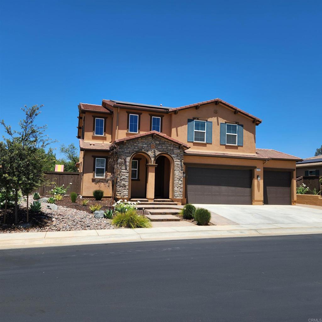 2545 Blackbird Glen